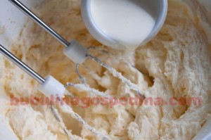 cupcakes_fructe_padure_buttercream_frosting_09