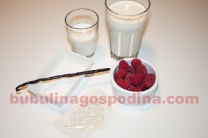 panna_cotta_zmeura_01